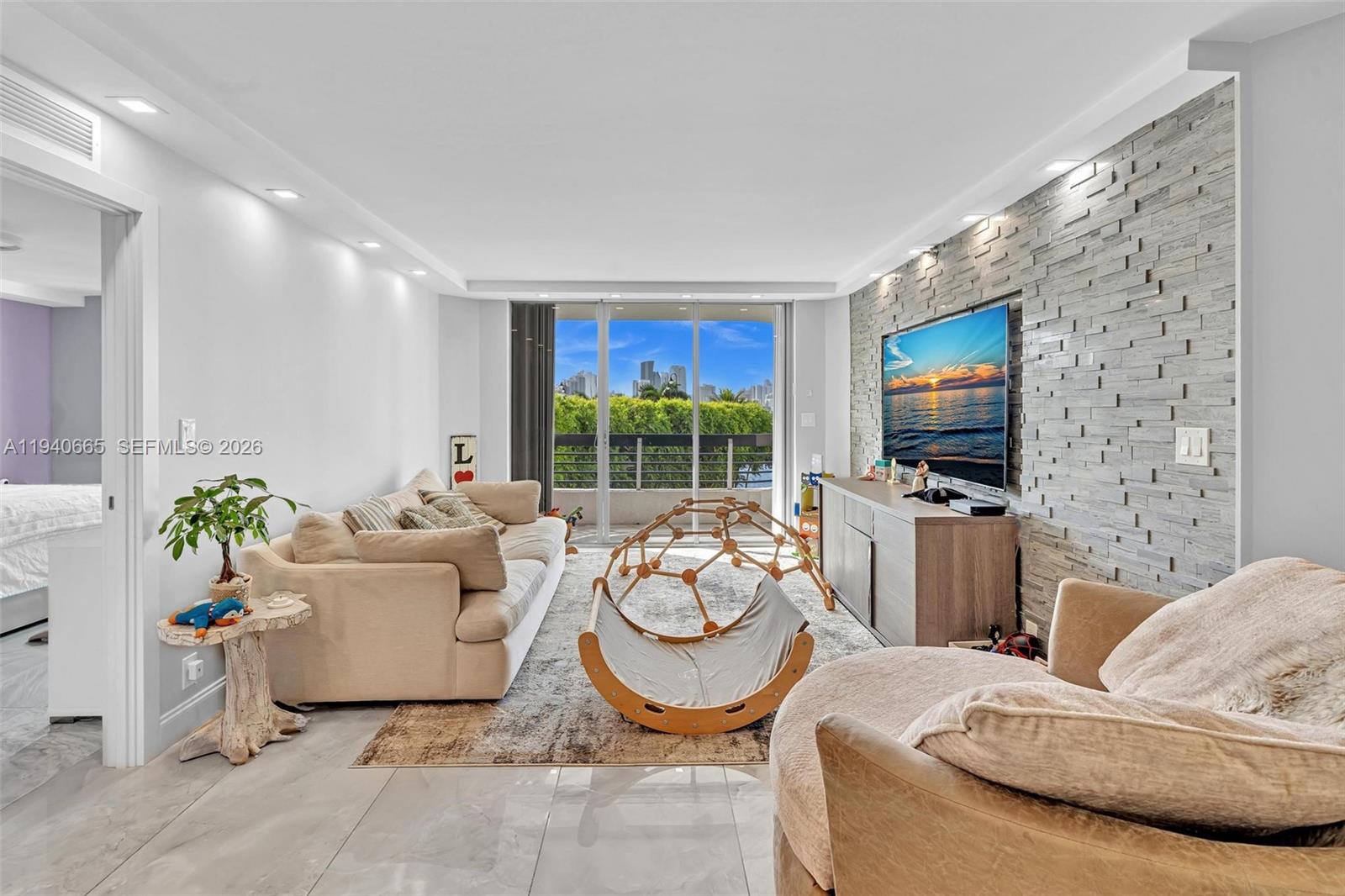 Photo of 3530 Mystic Pointe Dr #411, Aventura, Florida, 33180 -