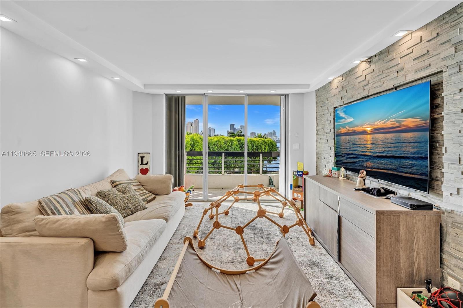 Photo of 3530 Mystic Pointe Dr #411, Aventura, Florida, 33180 -