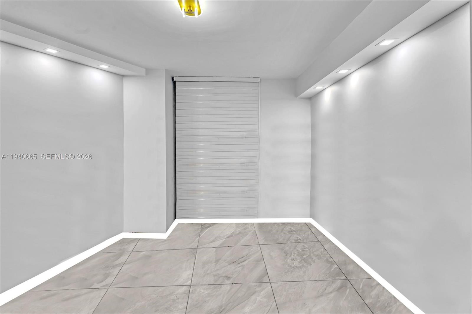 Photo of 3530 Mystic Pointe Dr #411, Aventura, Florida, 33180 -