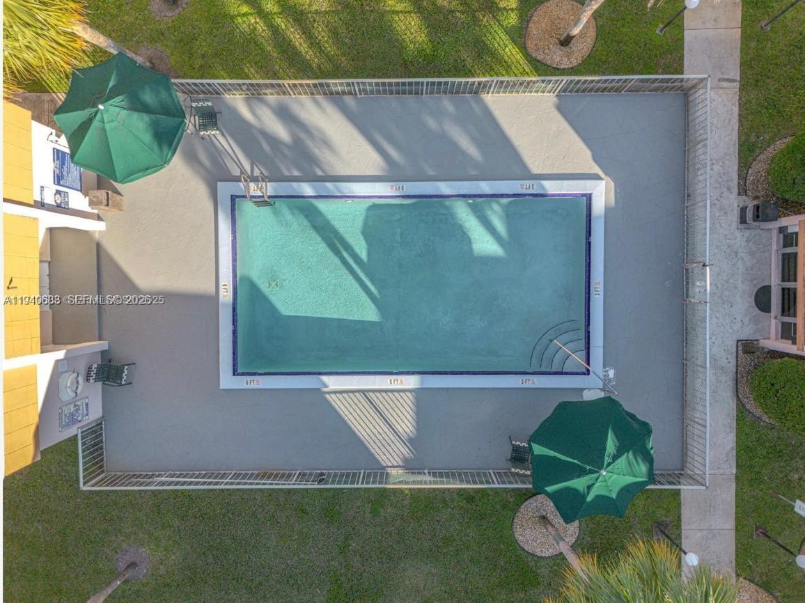 Ver detalles 207F 2 / 2 1100 sq. ft. $ 2026-01-07 0 foto