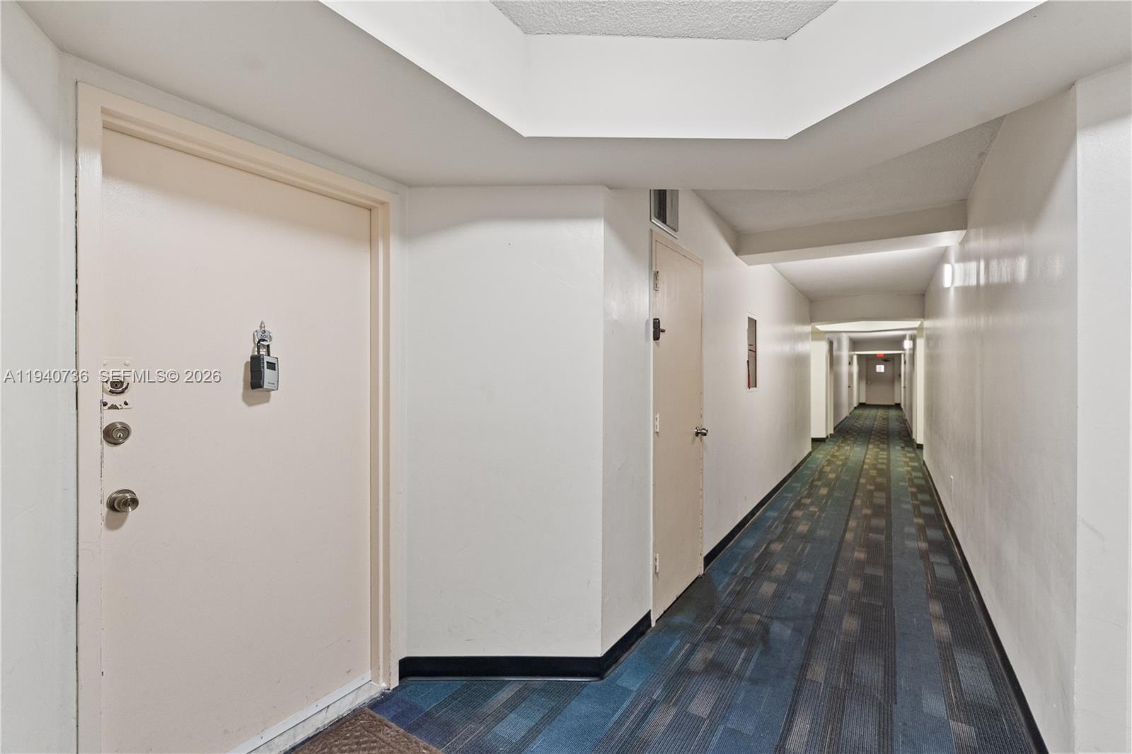 Ver detalles 301E 1 / 1 801 sq. ft. $ 2026-05-02 0 foto