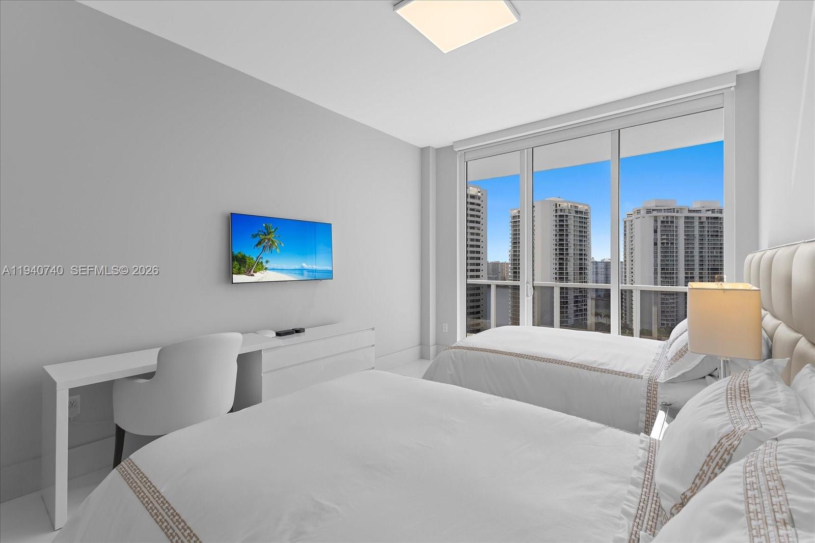 See details 1702 3 / 4 2608 sq. ft. $ 2026-01-07 0 Photo