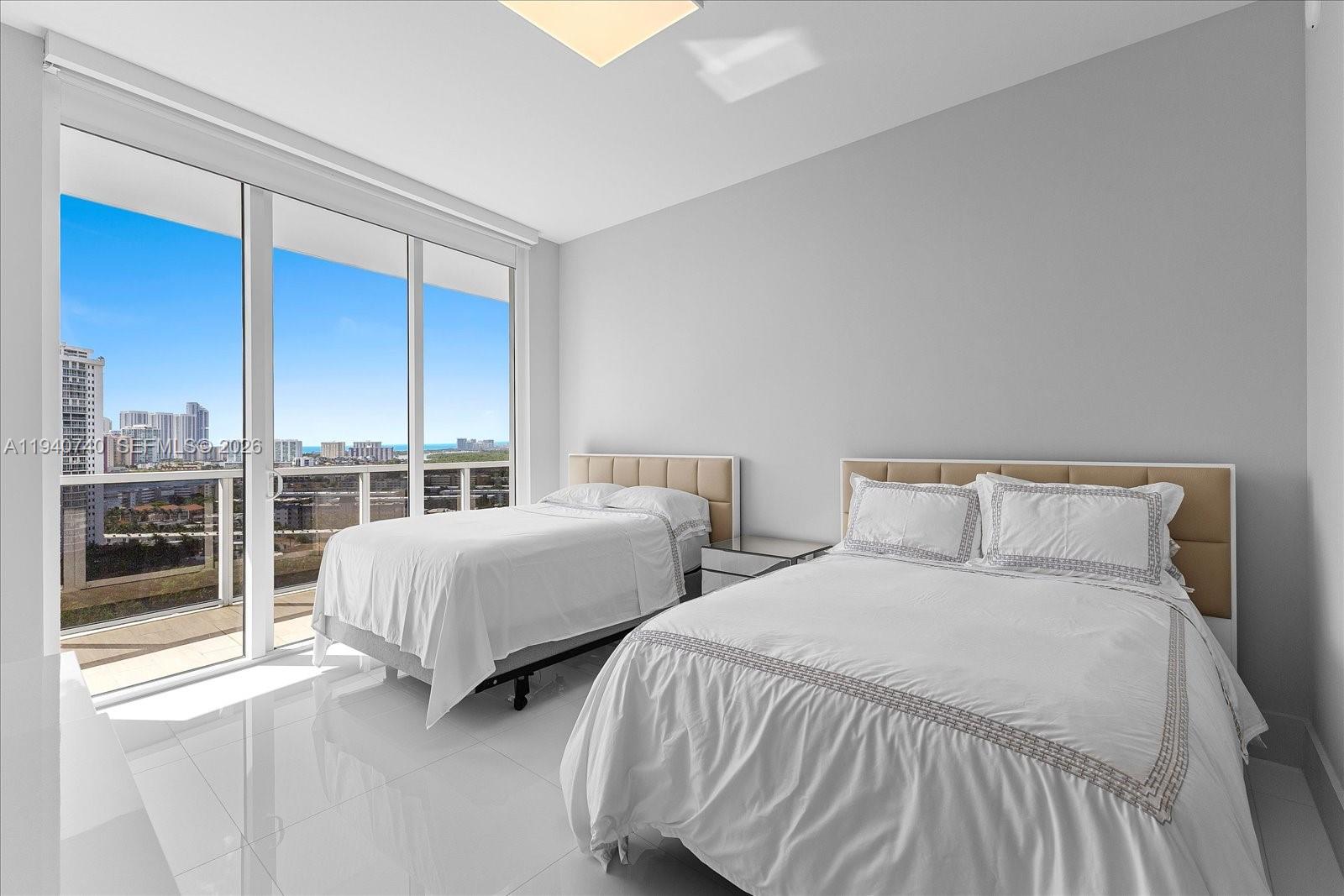 See details 1702 3 / 4 2608 sq. ft. $ 2026-01-07 0 Photo