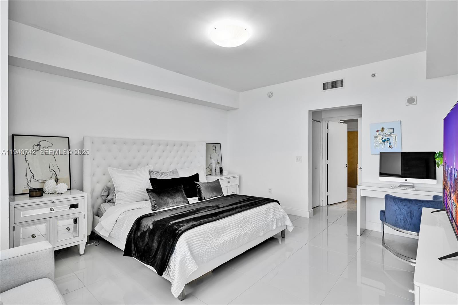 Photo of 3330 190th St  #1217, Aventura, Florida, 33180 - 