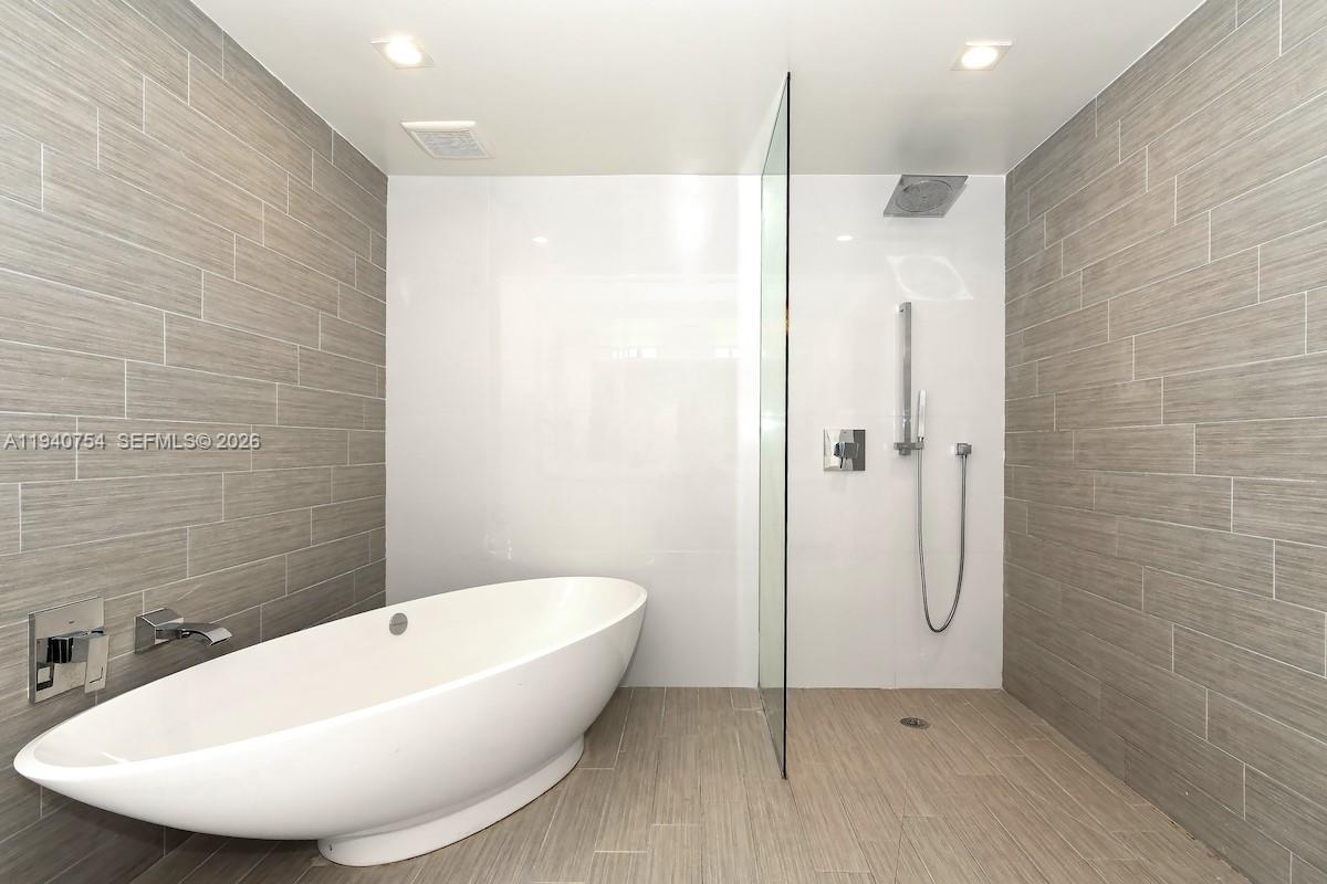 4-904 2 / 3 1541 кв.футов $ 2026-01-07 0 Фото