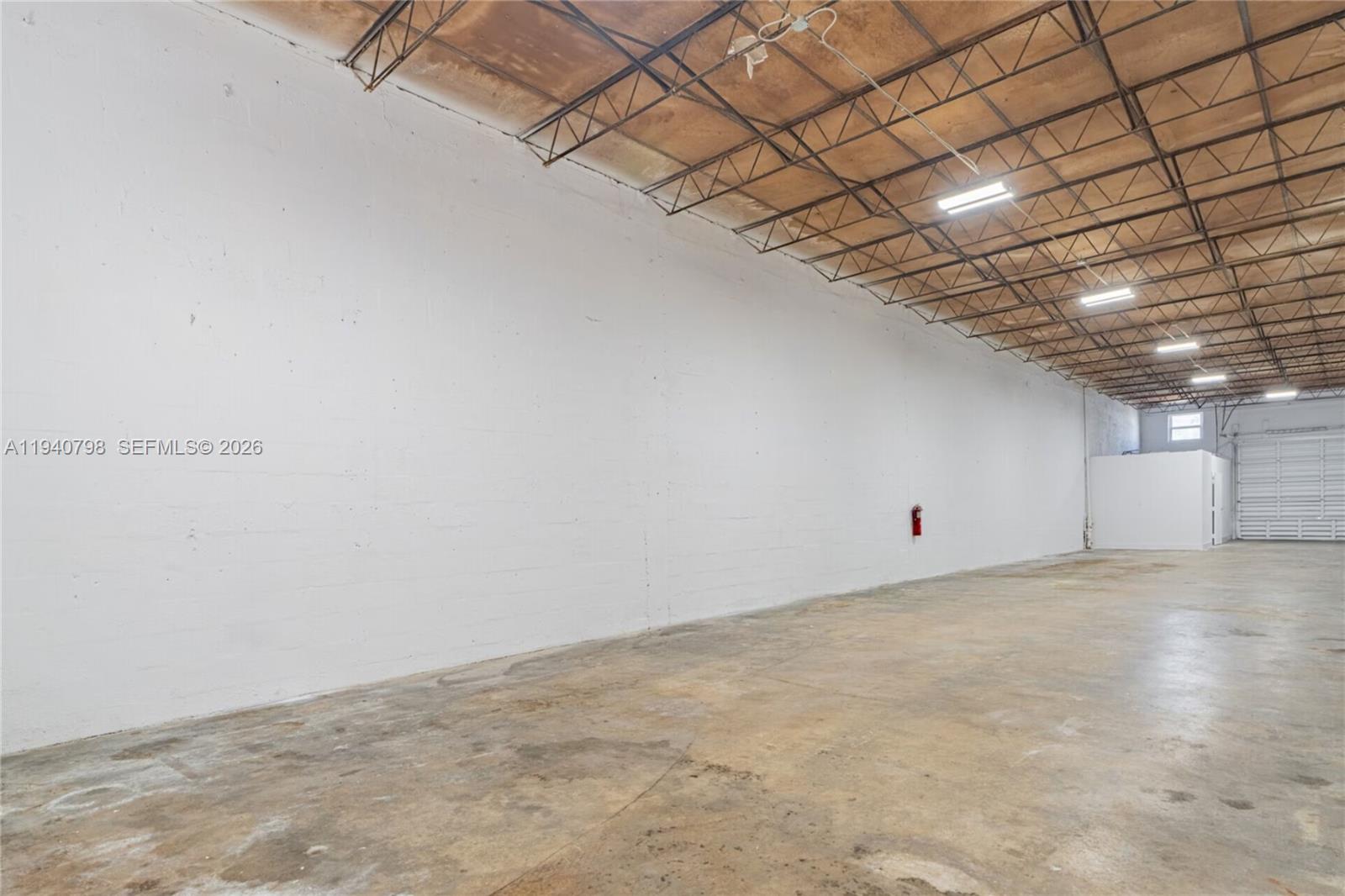   /   sq. ft. $ 2026-01-07 0 Photo