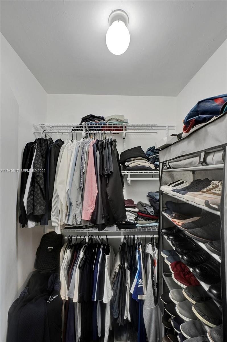 Подробнее / 1664 кв.футов $ 2026-01-07 0 Фото