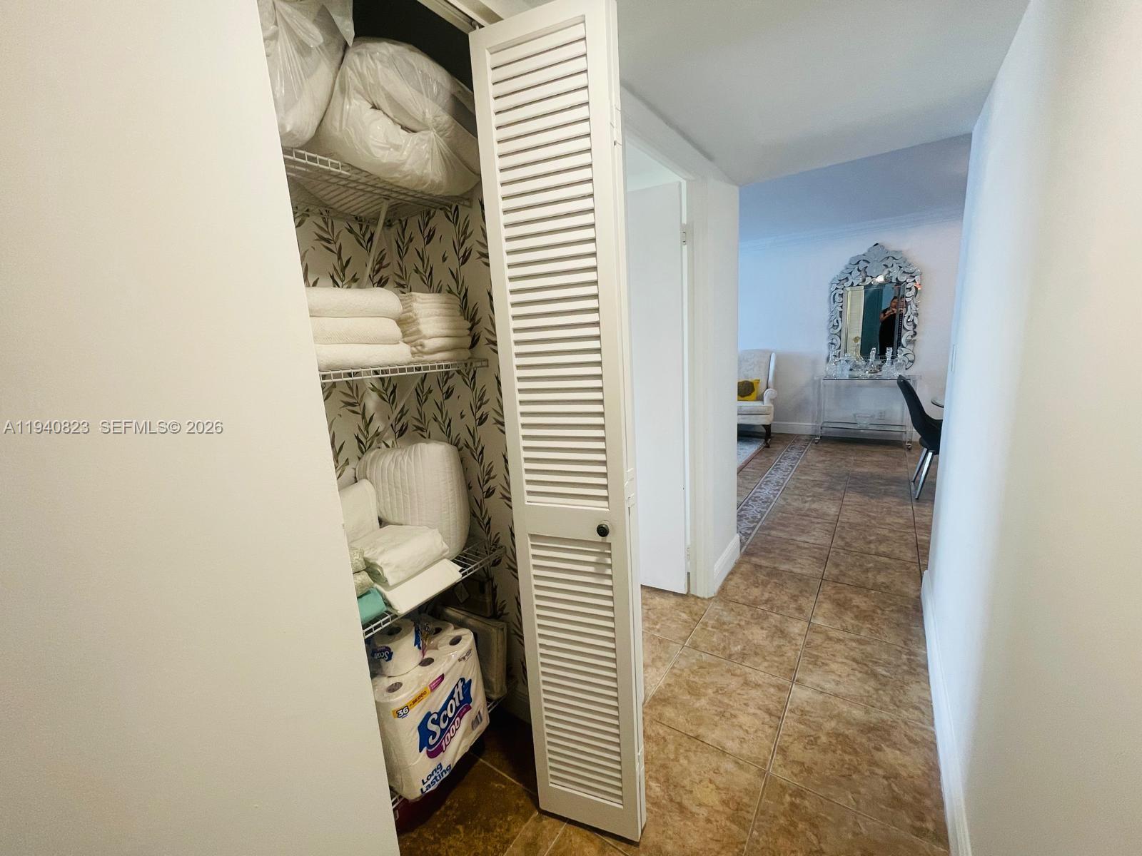 Photo of 1600 Ocean Dr  #3H, Hollywood, Florida, 33019 - 