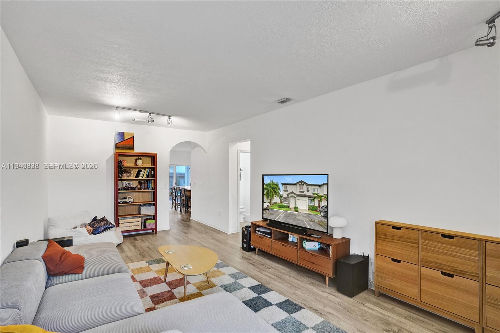 2238 4 / 3 1846 sq. ft. $ 2026-03-19 0 foto