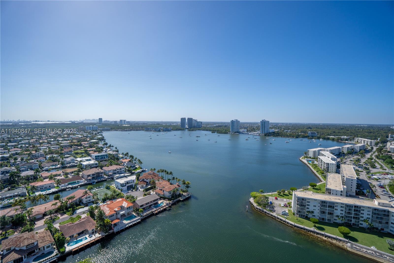 2806 3 / 3 1520 sq. ft. $ 2026-01-07 0 Photo