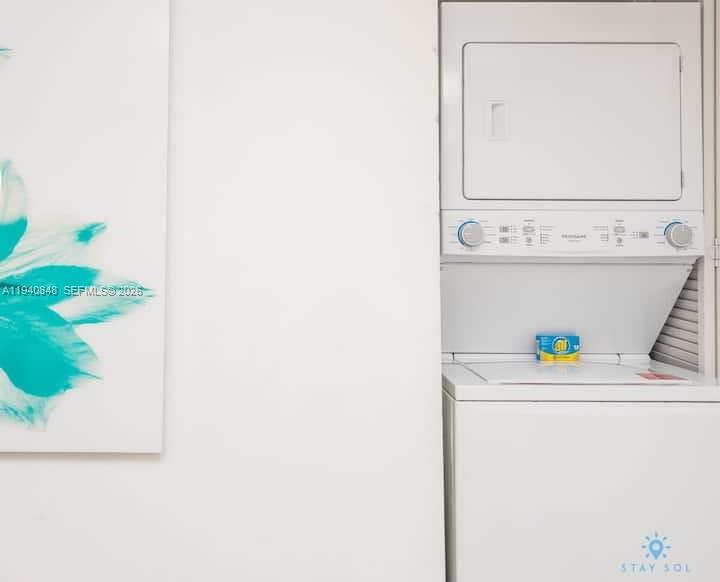 Photo of 2602 Hallandale Beach Blvd  #R2006, Hallandale Beach, Florida, 33009 - 