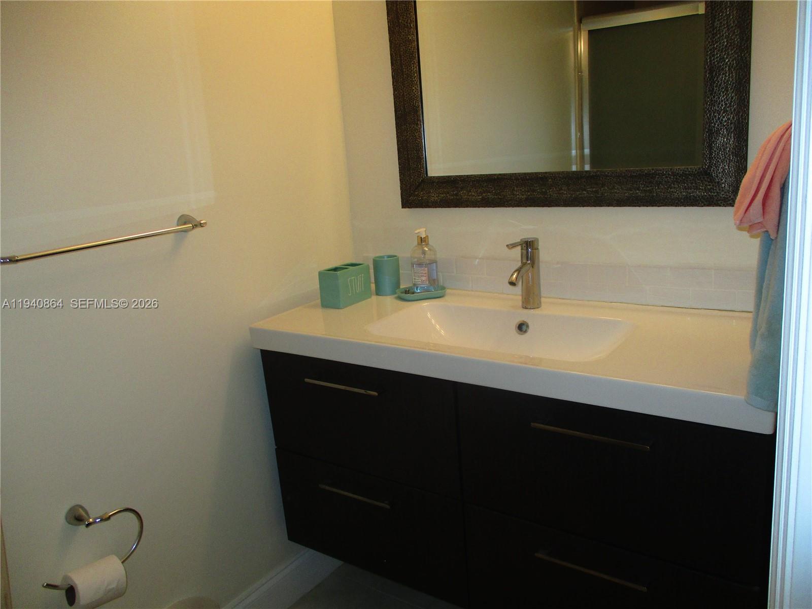 Photo of 1825 Ocean Dr  #609, Hallandale Beach, Florida, 33009 - 