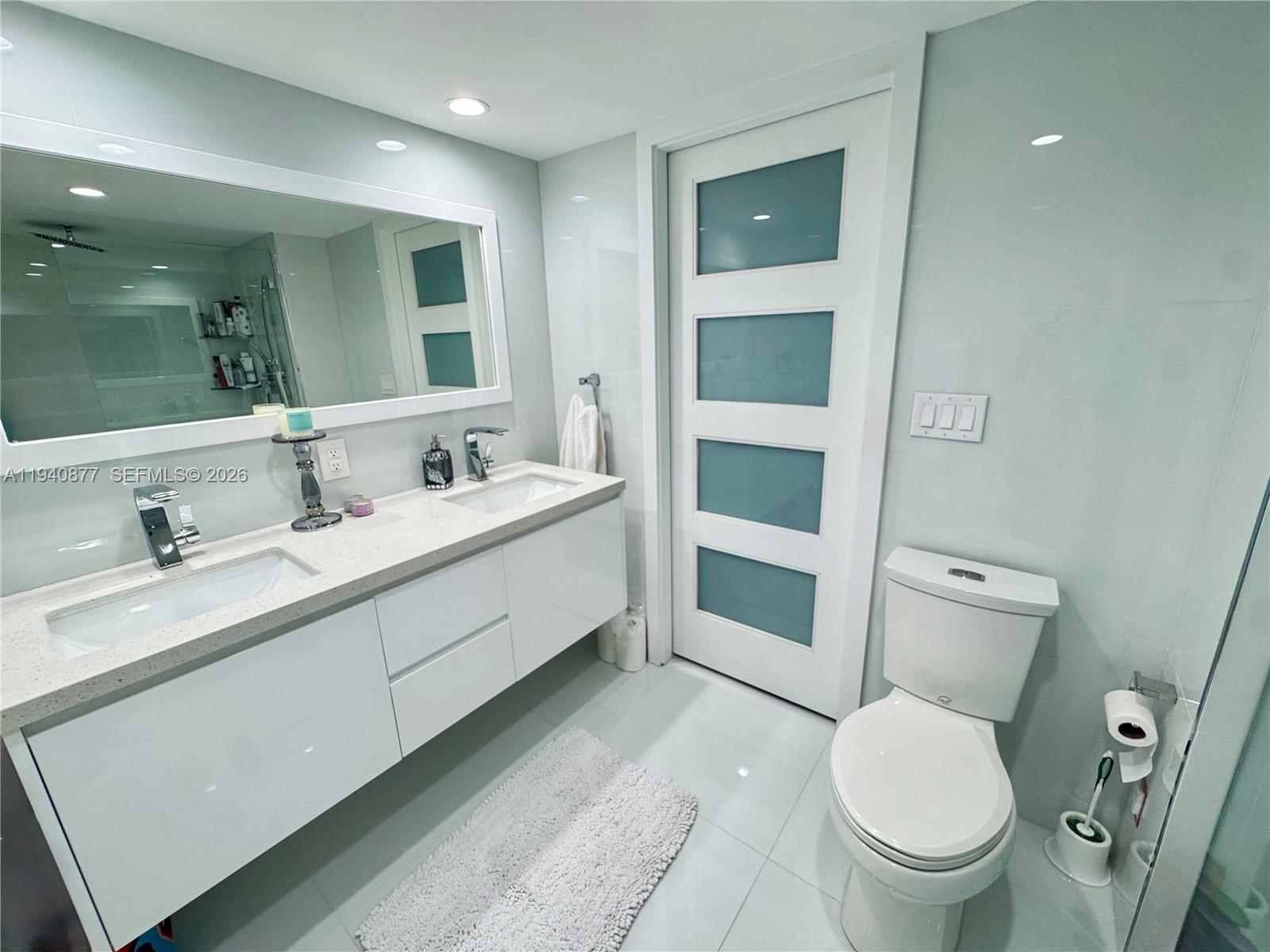 Photo of 1912 Ocean Dr  #2C, Hallandale Beach, Florida, 33009 - 