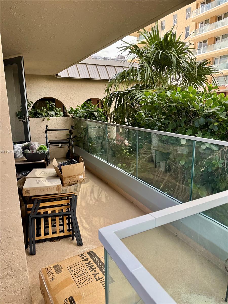 Photo of 1912 Ocean Dr  #2C, Hallandale Beach, Florida, 33009 - 