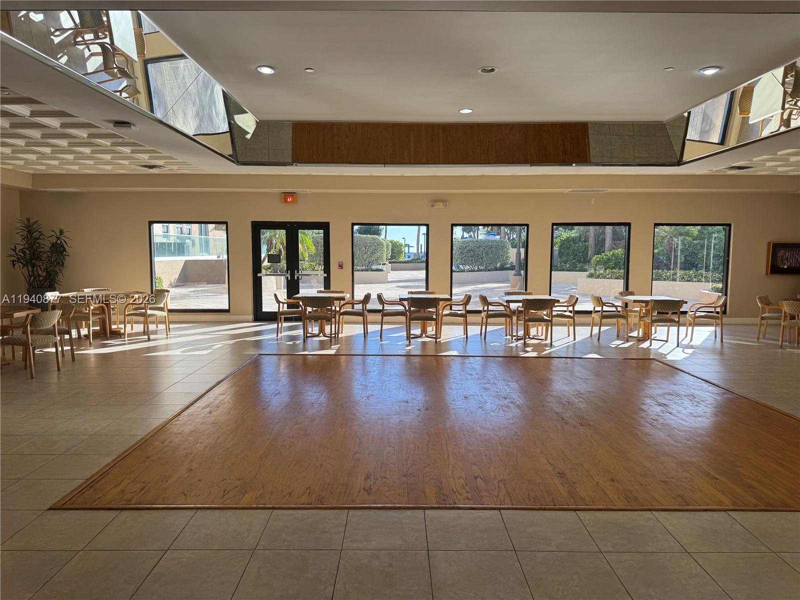 Photo of 1912 Ocean Dr  #2C, Hallandale Beach, Florida, 33009 - 