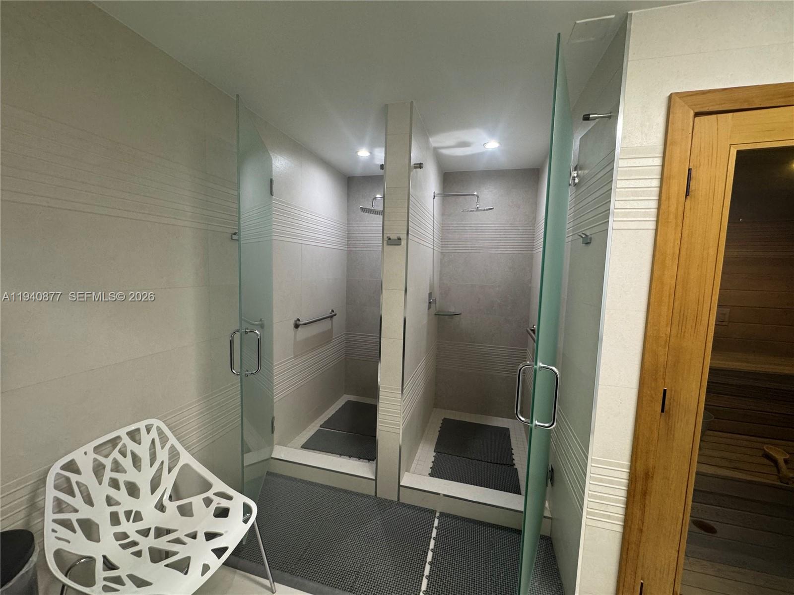 Photo of 1912 Ocean Dr  #2C, Hallandale Beach, Florida, 33009 - 