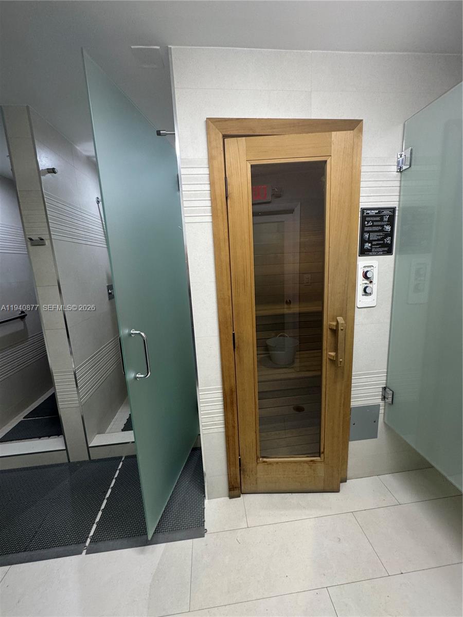 Photo of 1912 Ocean Dr  #2C, Hallandale Beach, Florida, 33009 - 