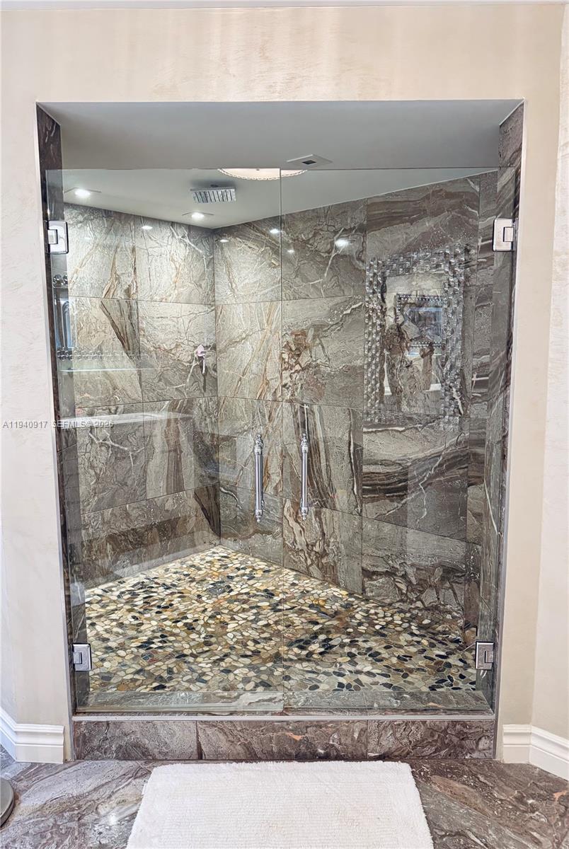 Photo of 1920 Ocean Dr  #6A, Hallandale Beach, Florida, 33009 - 