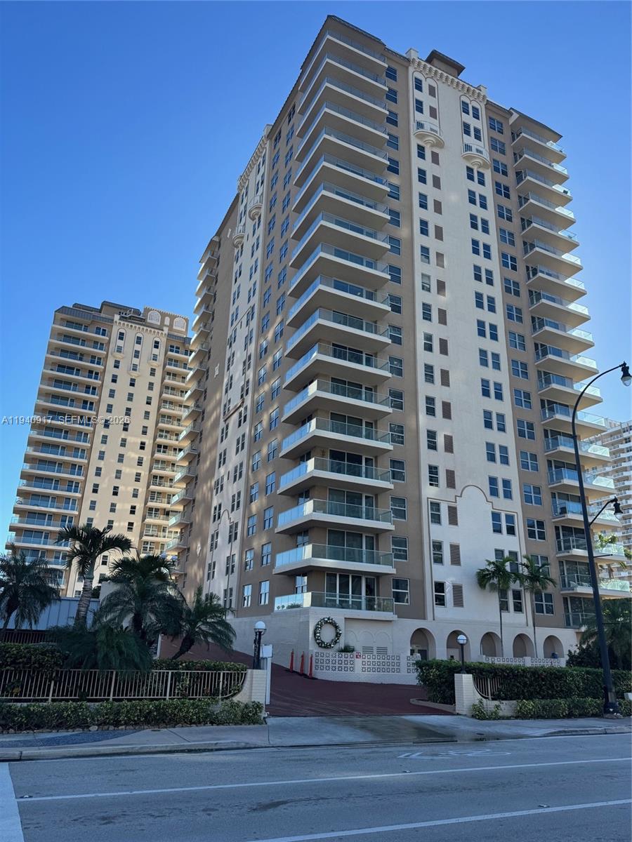 Photo of 1920 Ocean Dr  #6A, Hallandale Beach, Florida, 33009 - 