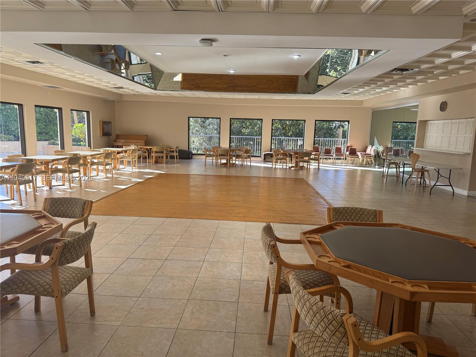 Photo of 1920 Ocean Dr  #6A, Hallandale Beach, Florida, 33009 - 