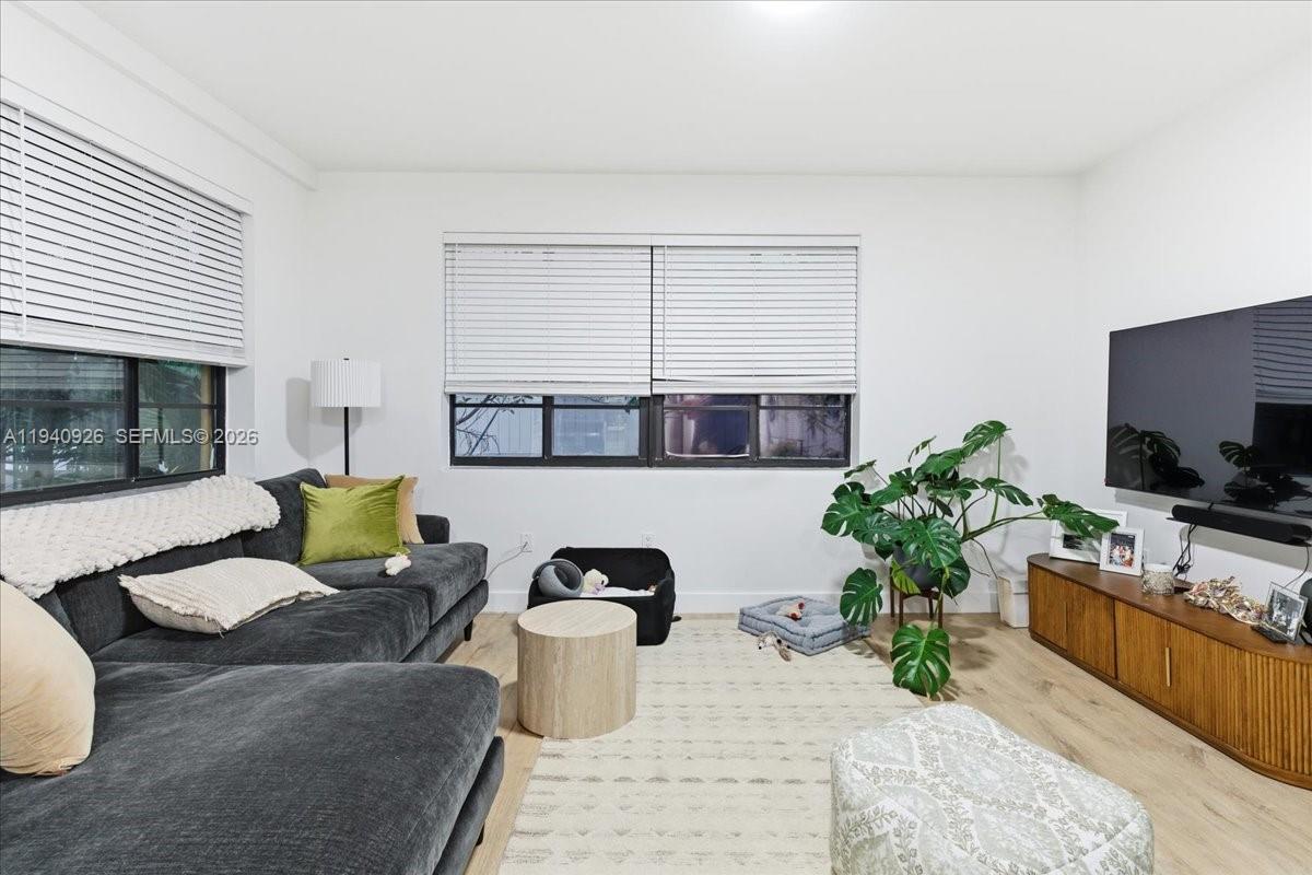   /  5939 sq. ft. $ 2026-01-07 0 foto