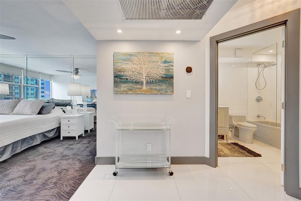 Photo of 2030 Ocean #510, Hallandale Beach, Florida, 33009 - Photo 18