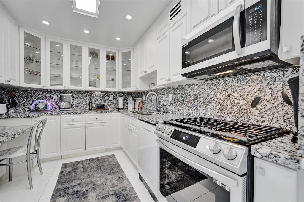 Photo of 2030 Ocean #510, Hallandale Beach, Florida, 33009 - Photo 3