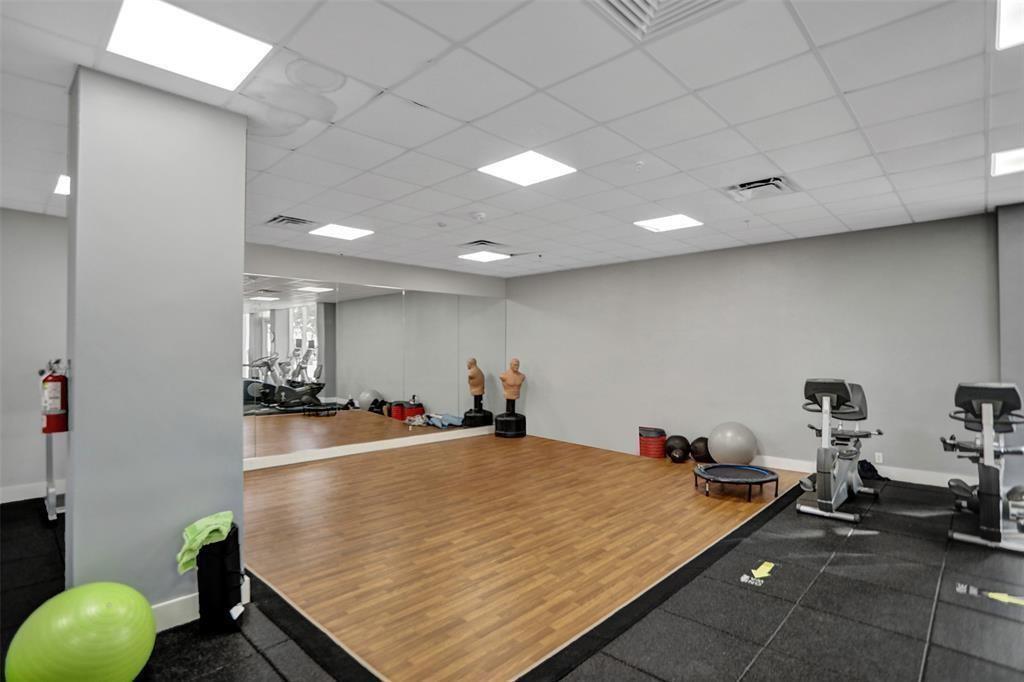 Photo of 2030 Ocean #510, Hallandale Beach, Florida, 33009 - Photo 39