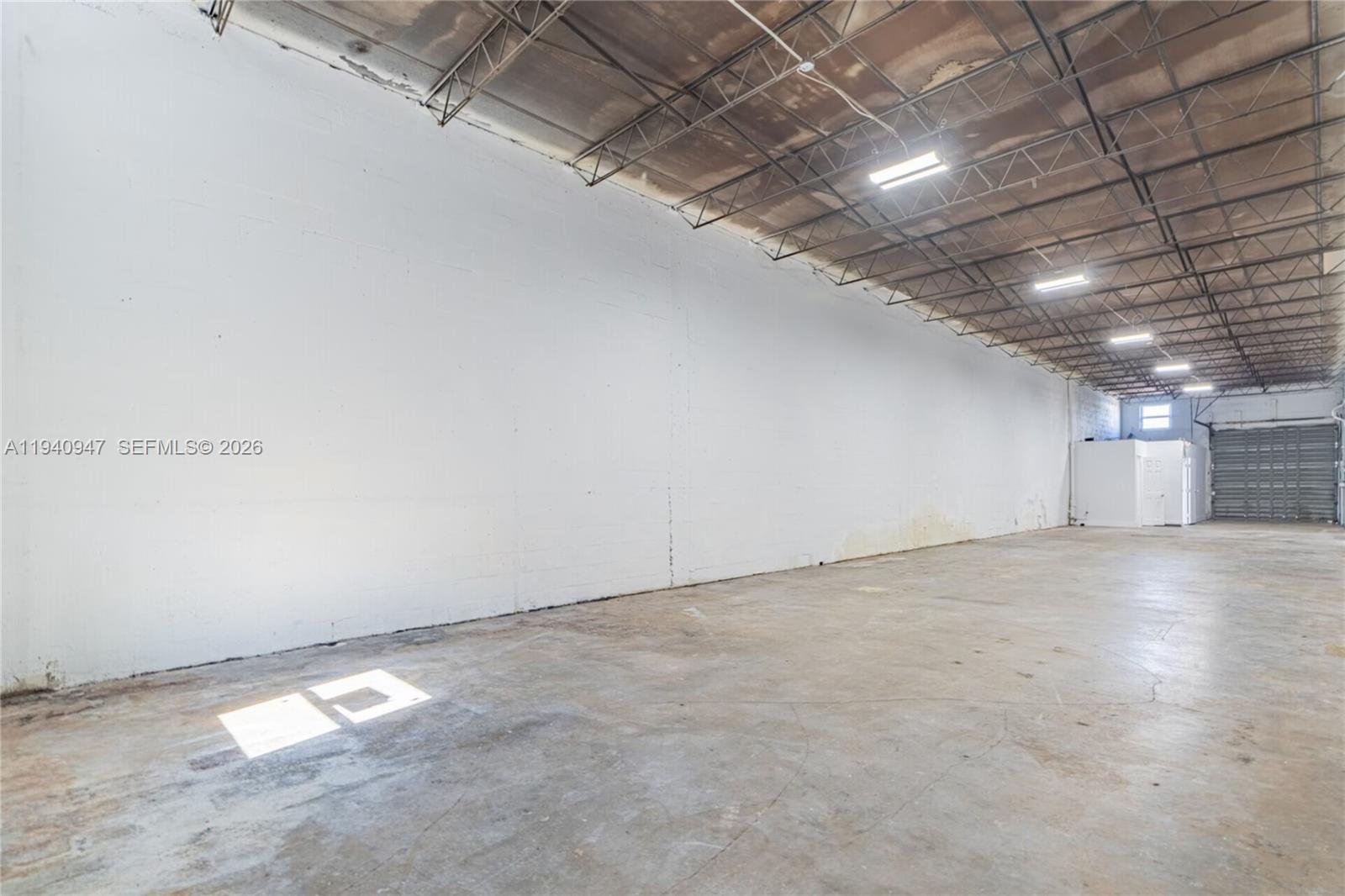   /   sq. ft. $ 2026-01-07 0 Photo