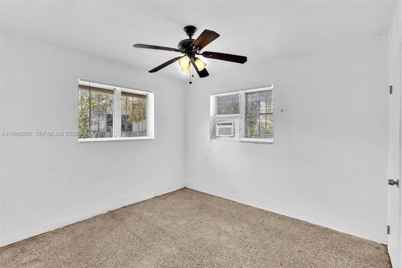   /  1540 кв.футов $ 2026-01-07 0 Фото