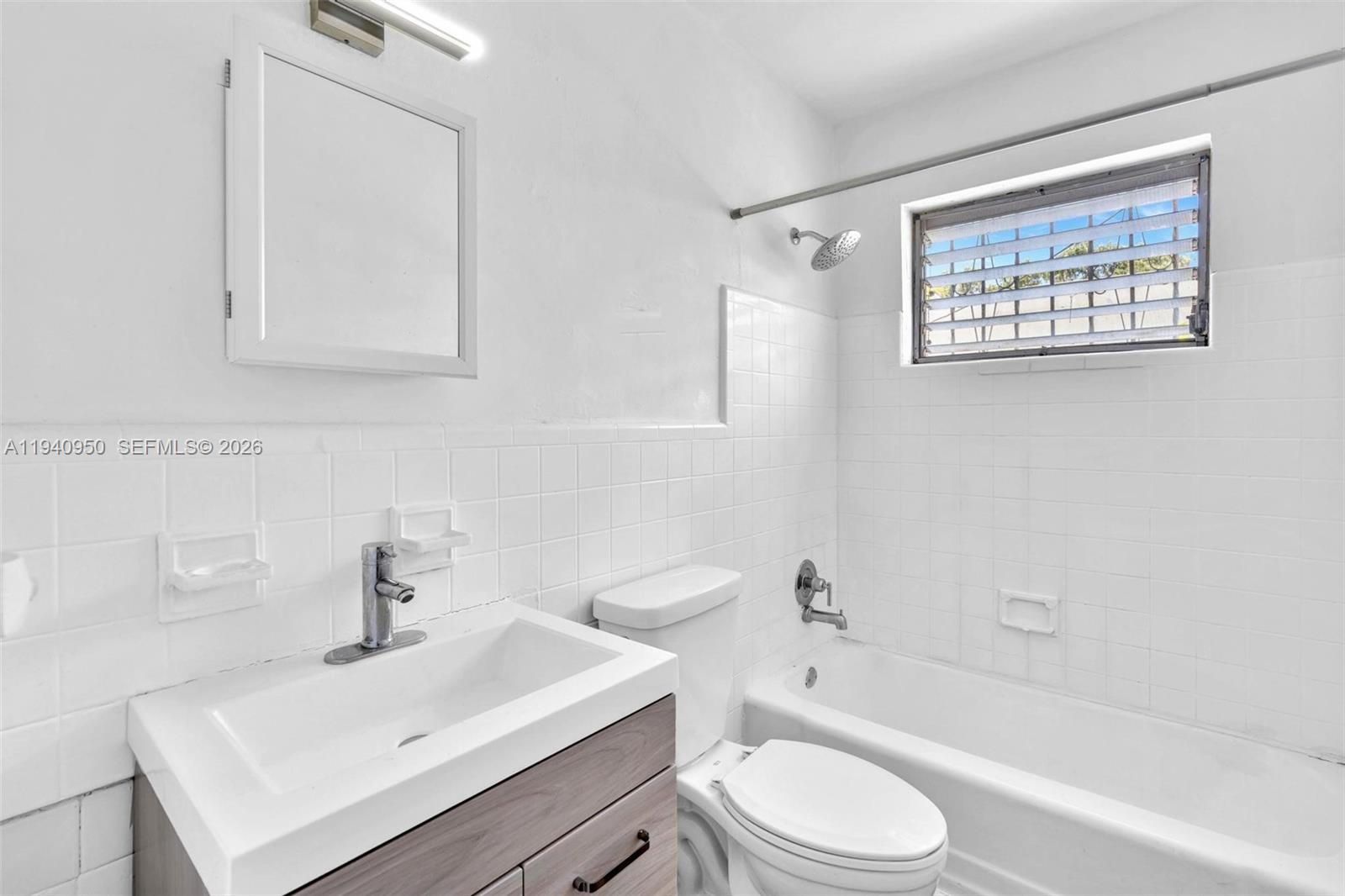   /  1540 кв.футов $ 2026-01-07 0 Фото