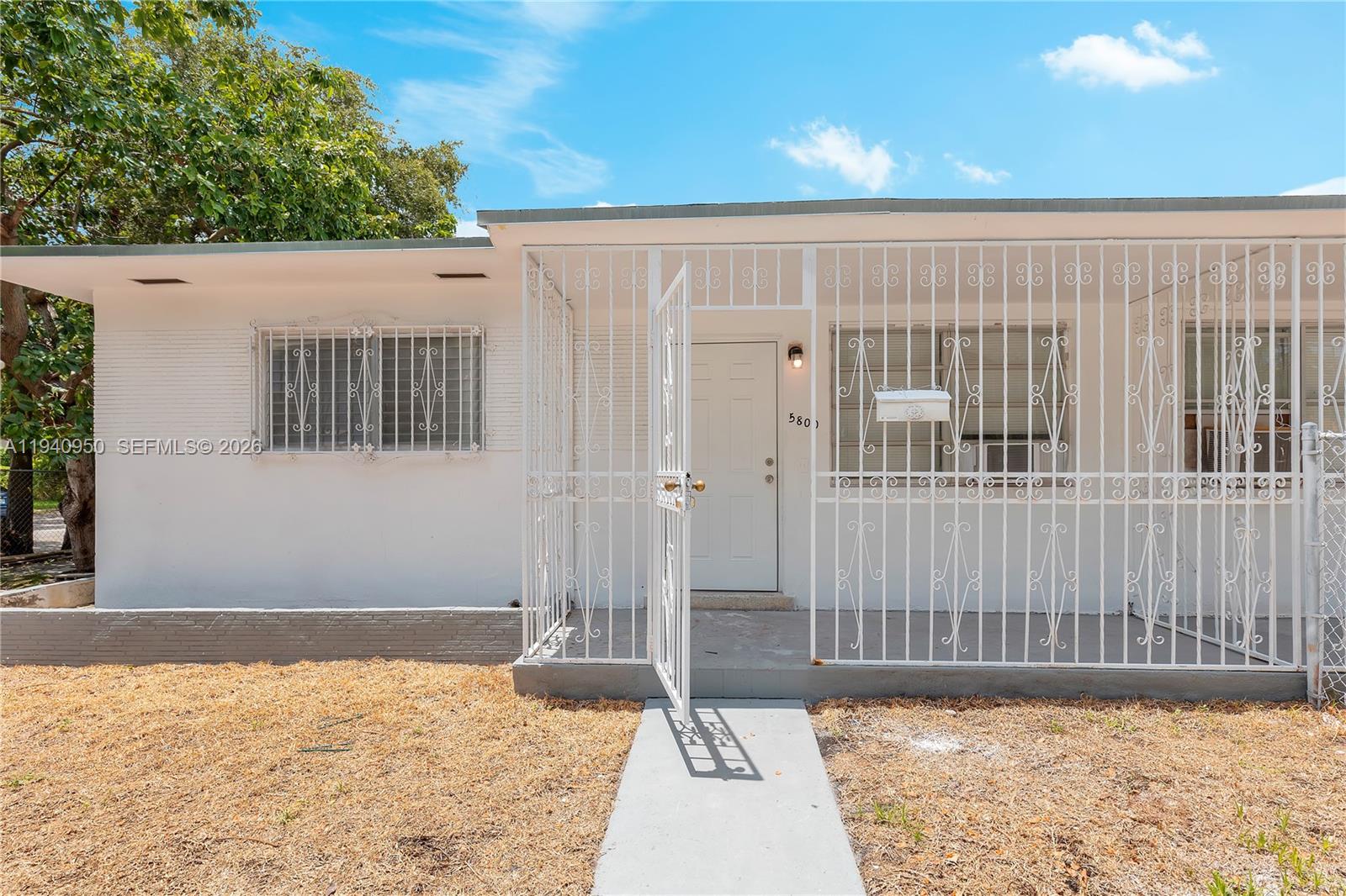   /  1540 кв.футов $ 2026-01-07 0 Фото