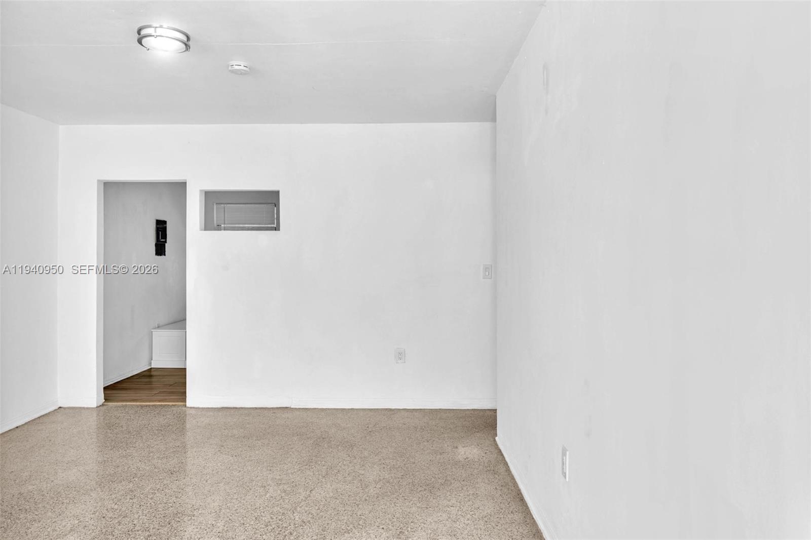   /  1540 кв.футов $ 2026-01-07 0 Фото