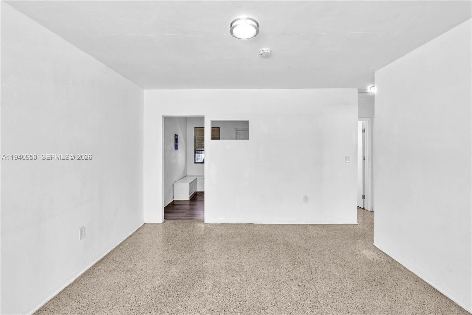   /  1540 кв.футов $ 2026-01-07 0 Фото