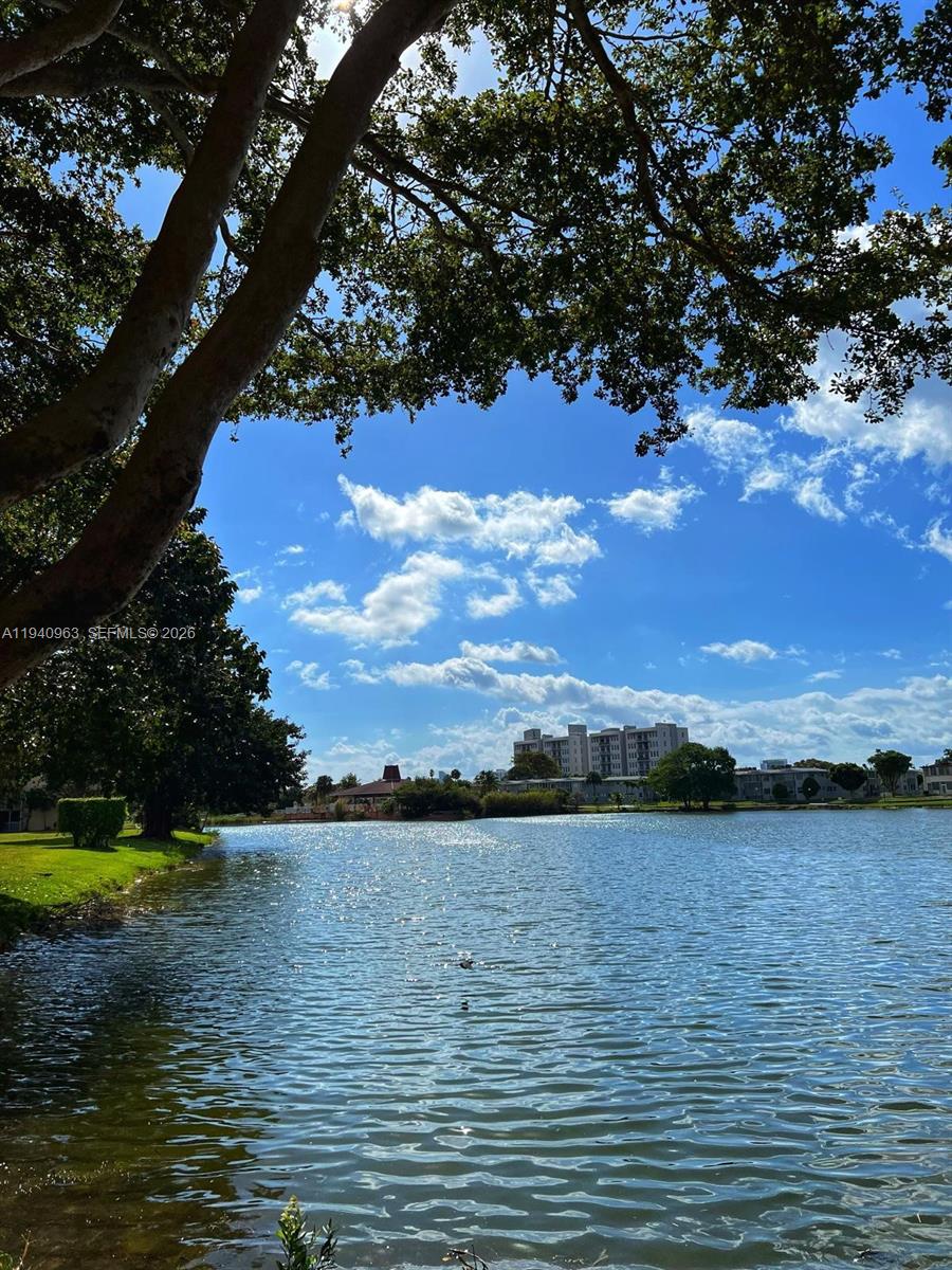 403-3 2 / 2 1315 sq. ft. $ 2026-01-07 0 Photo