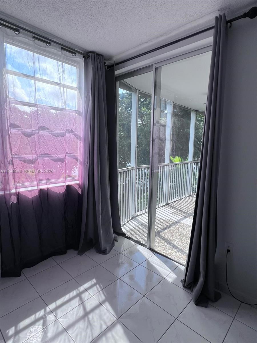 403-3 2 / 2 1315 sq. ft. $ 2026-01-07 0 Photo