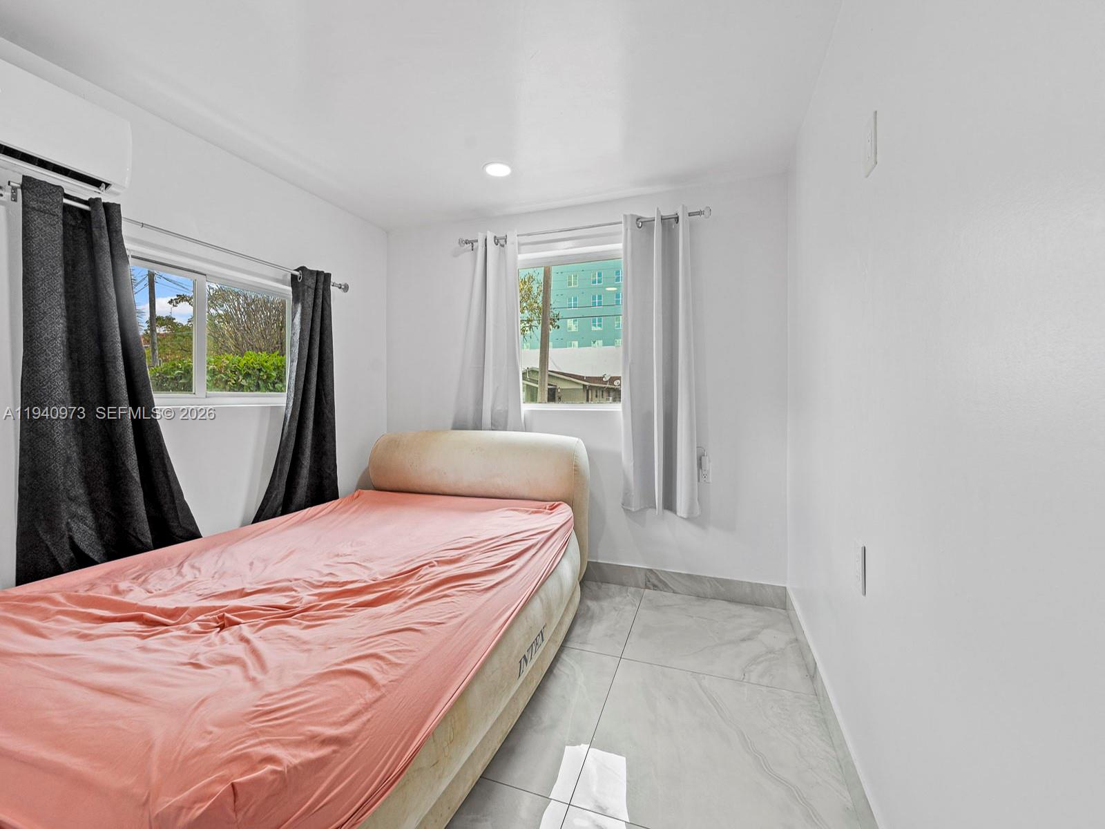 Подробнее / 1160 кв.футов $ 2026-01-07 0 Фото