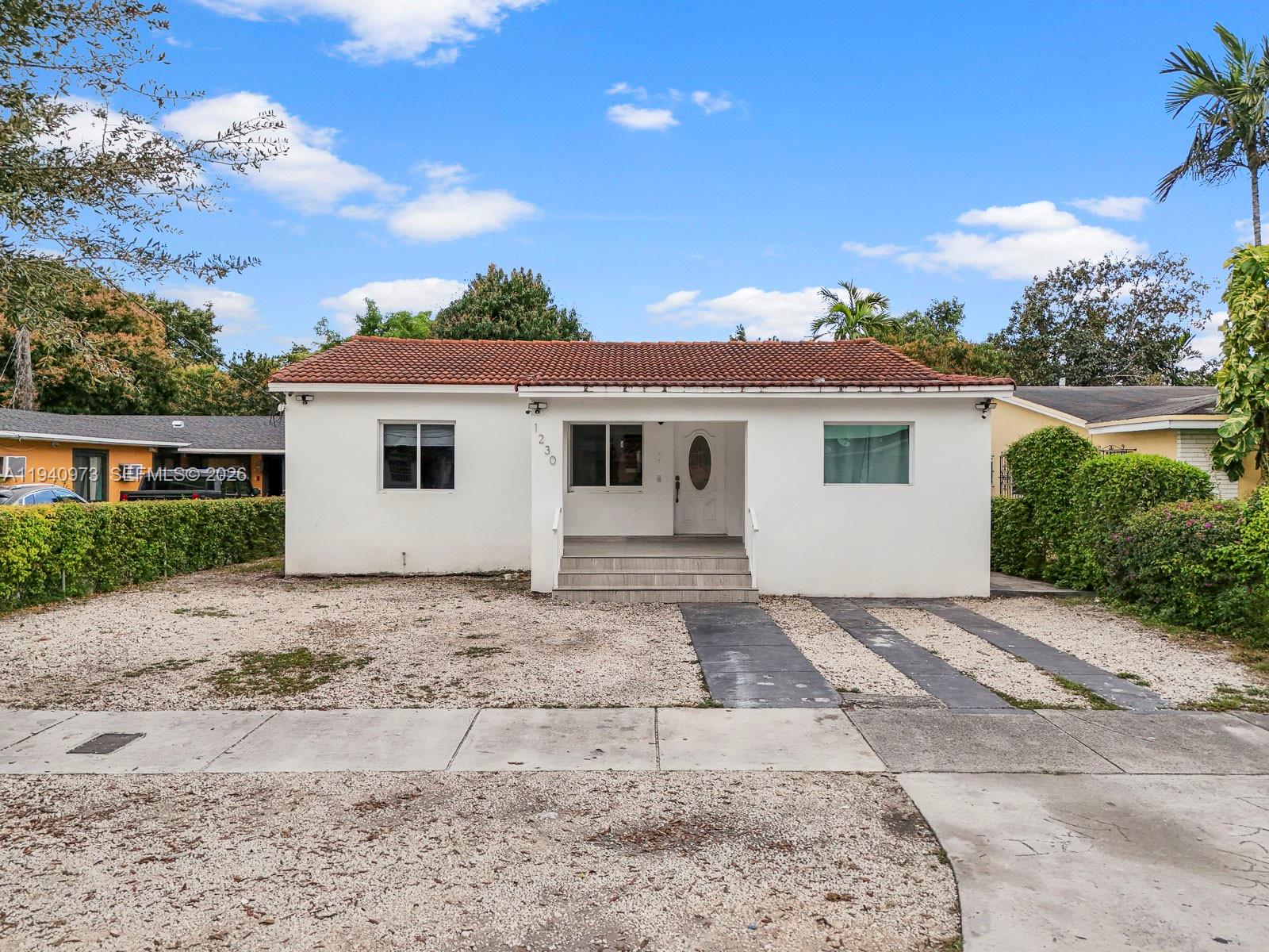 Подробнее / 1160 кв.футов $ 2026-01-07 0 Фото