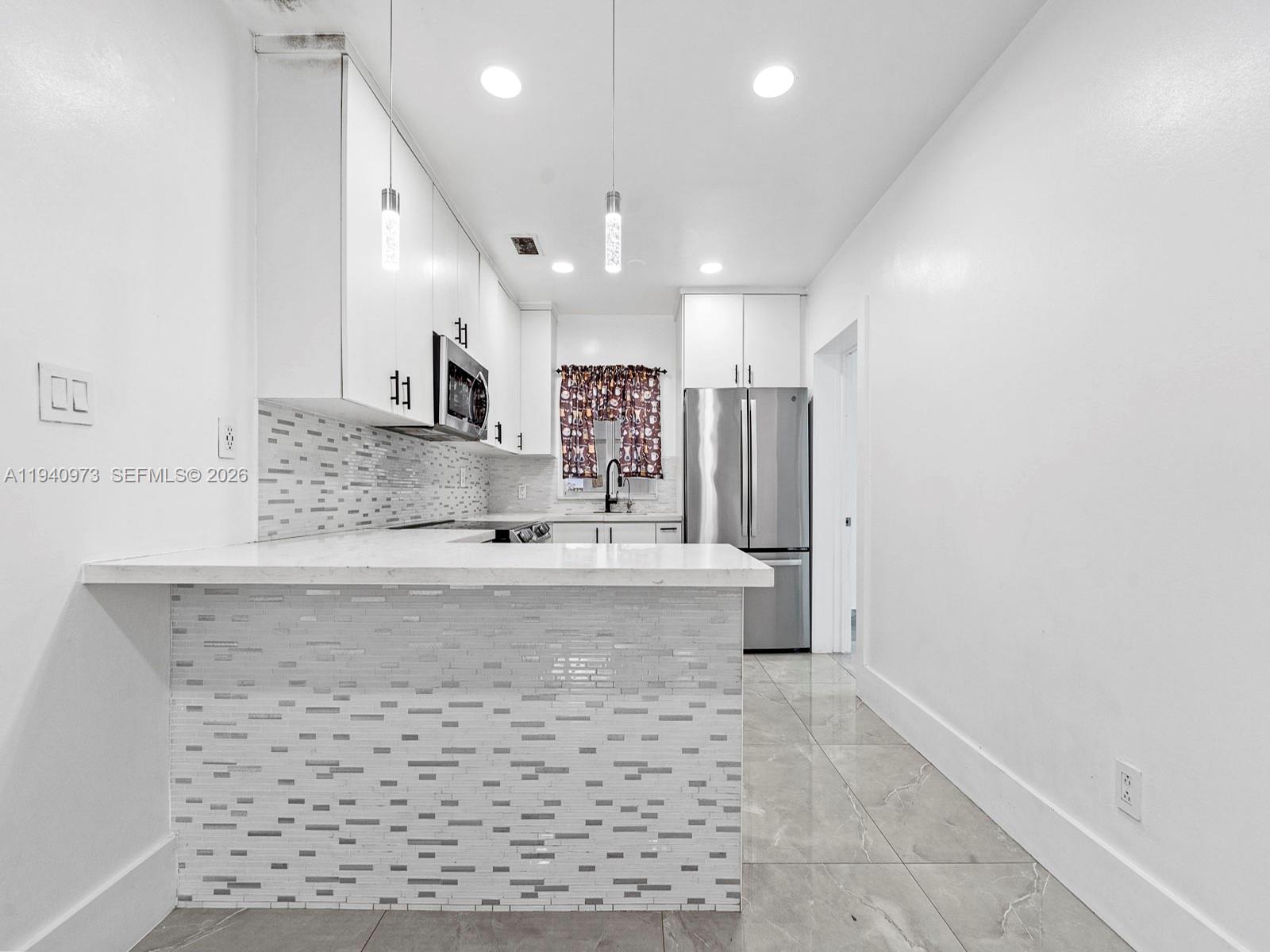 Подробнее / 1160 кв.футов $ 2026-01-07 0 Фото