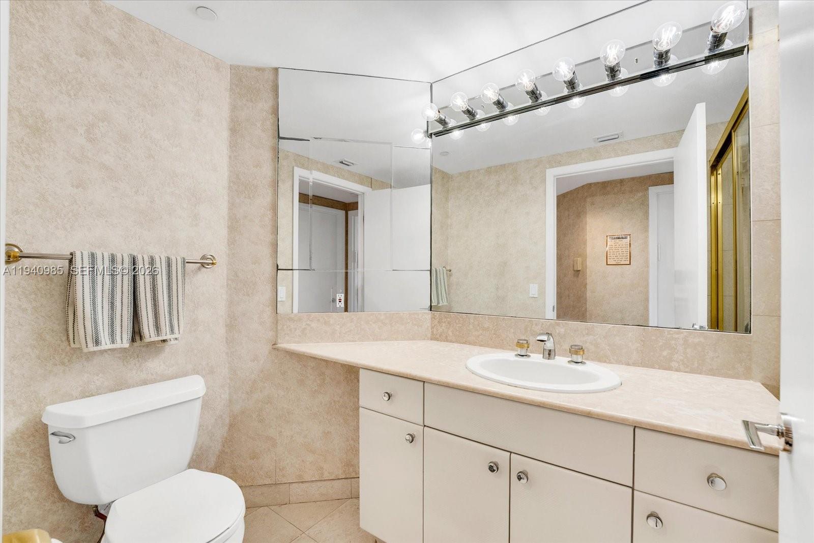 602 3 / 3 1890 кв.футов $ 2026-01-07 0 Фото