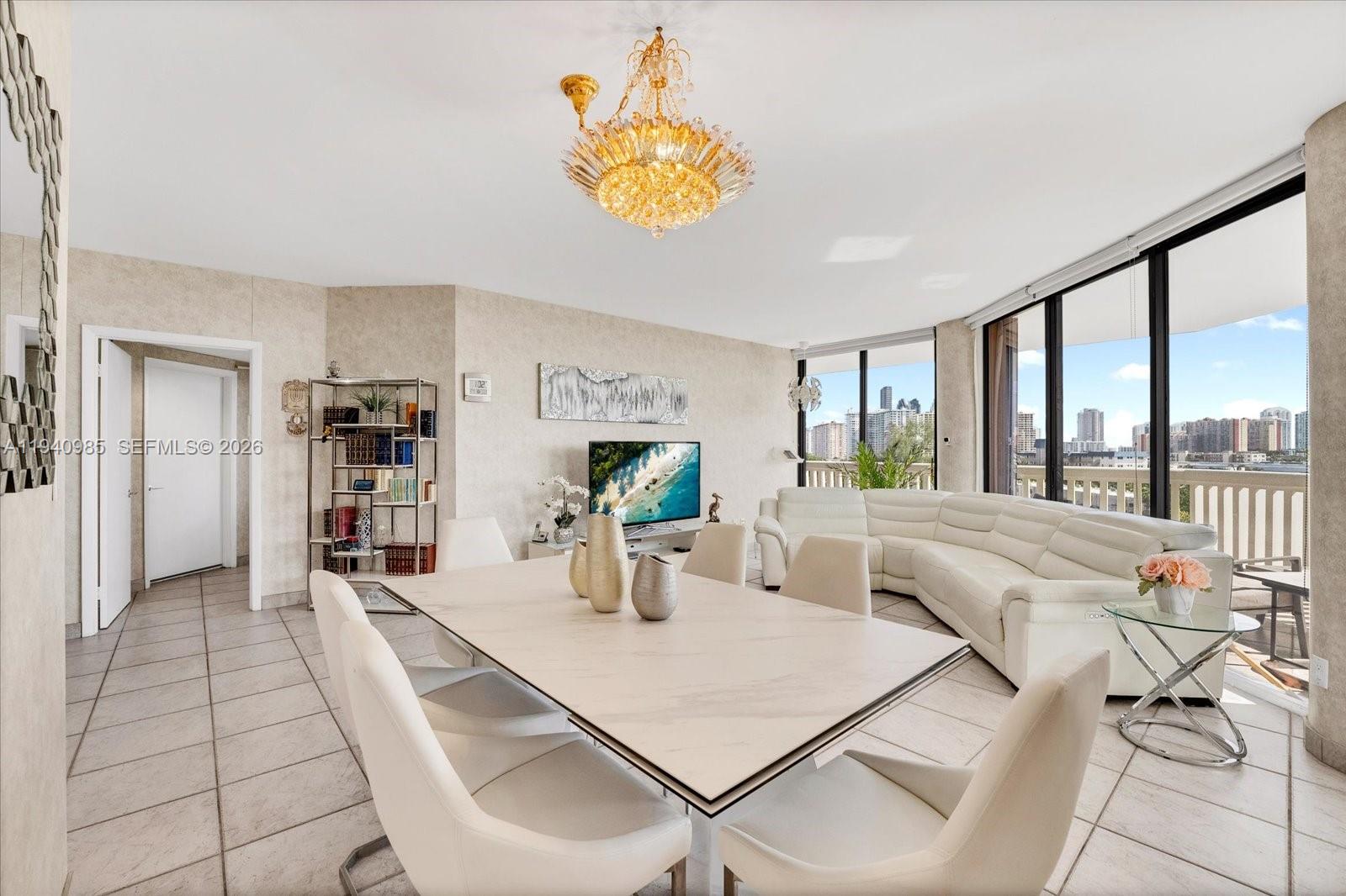 602 3 / 3 1890 кв.футов $ 2026-01-07 0 Фото