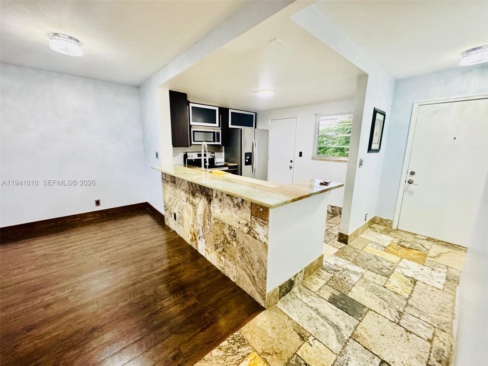 Photo of 900 12th Ave  #501, Hallandale Beach, Florida, 33009 - 