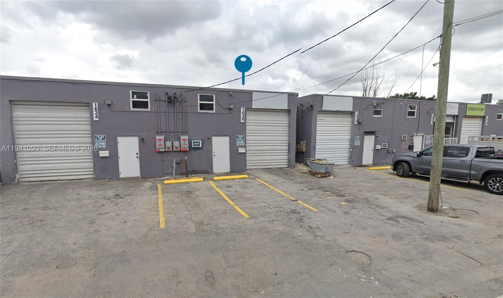   /   sq. ft. $ 2026-01-07 0 foto