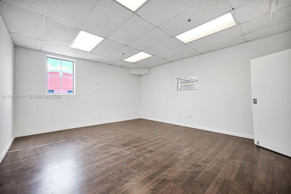 309  /   sq. ft. $ 2026-01-07 0 Photo