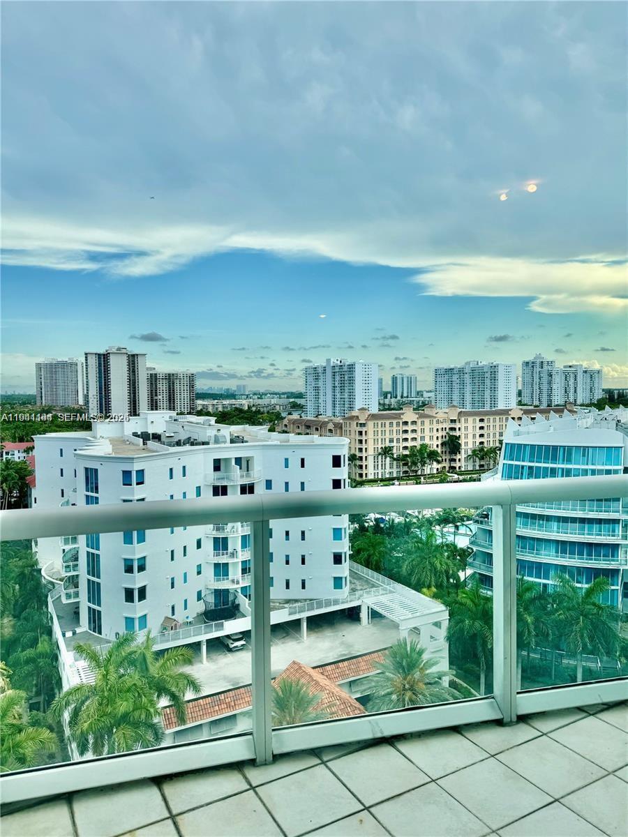 Photo of 3131 188th St  #2-1213, Aventura, Florida, 33180 - 