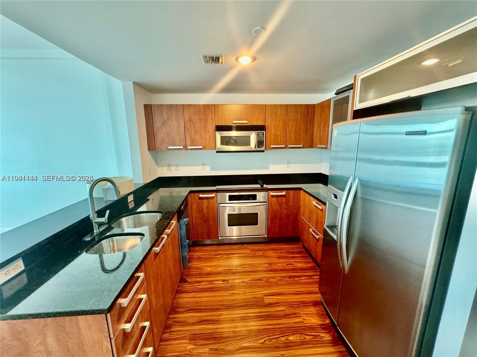 Photo of 3131 188th St  #2-1213, Aventura, Florida, 33180 - 