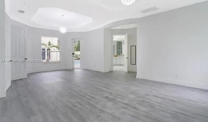 12317 5 / 5 4268 sq. ft. $ 2026-01-08 0 Photo