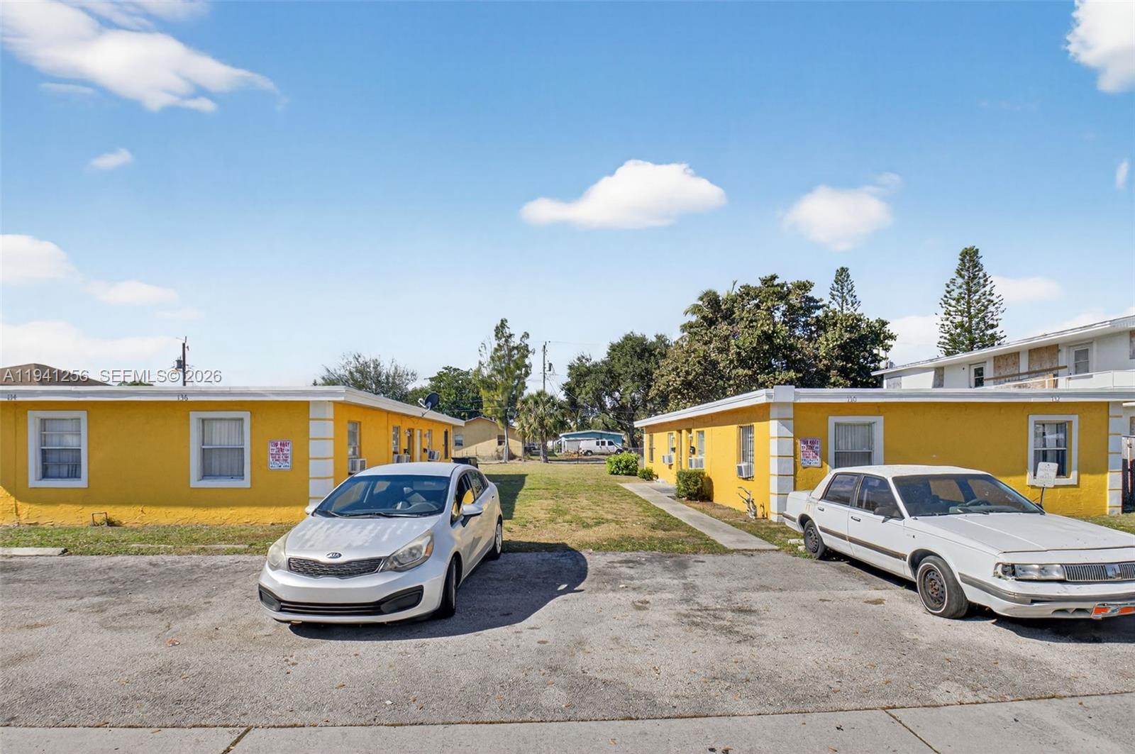 Подробнее / 2652 кв.футов $ 2026-01-08 0 Фото