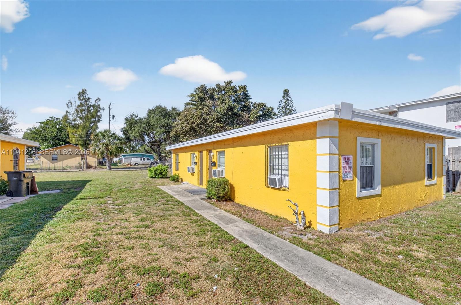 Подробнее / 2652 кв.футов $ 2026-01-08 0 Фото