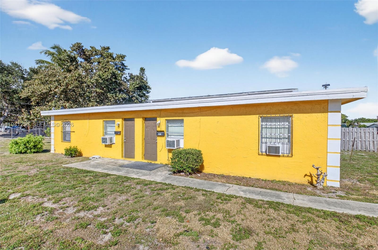 Подробнее / 2652 кв.футов $ 2026-01-08 0 Фото